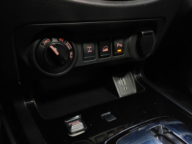 Nissan FRONTIER 2.3 16V TURBO DIESEL PRO4X CD 4X4 AUTOMÁTICO 2022/2023 BETIOLO NOVOS E SEMINOVOS LAJEADO / Carros no Vale