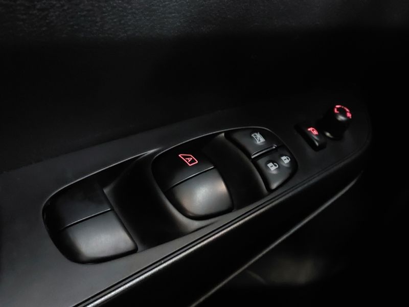 Nissan FRONTIER 2.3 16V TURBO DIESEL PRO4X CD 4X4 AUTOMÁTICO 2022/2023 BETIOLO NOVOS E SEMINOVOS LAJEADO / Carros no Vale