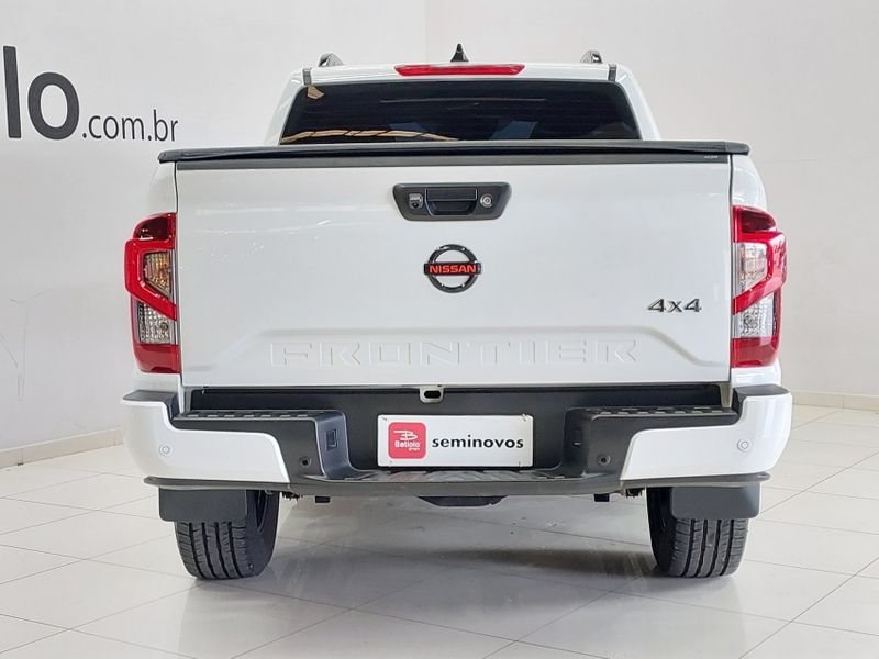 Nissan FRONTIER 2.3 16V TURBO DIESEL PRO4X CD 4X4 AUTOMÁTICO 2022/2023 BETIOLO NOVOS E SEMINOVOS LAJEADO / Carros no Vale