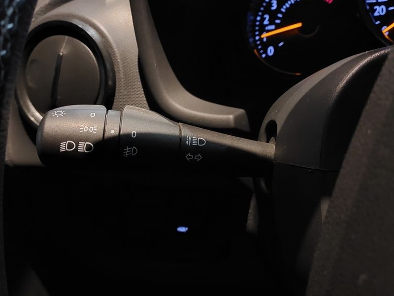 Renault STEPWAY 1.6 16V SCE FLEX ZEN MANUAL 2022/2023 BETIOLO NOVOS E SEMINOVOS LAJEADO / Carros no Vale