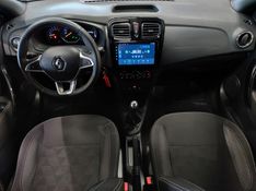 Renault STEPWAY 1.6 16V SCE FLEX ZEN MANUAL 2022/2023 BETIOLO NOVOS E SEMINOVOS LAJEADO / Carros no Vale