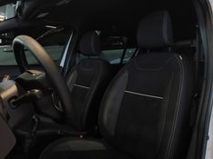 Renault STEPWAY 1.6 16V SCE FLEX ZEN MANUAL 2022/2023 BETIOLO NOVOS E SEMINOVOS LAJEADO / Carros no Vale