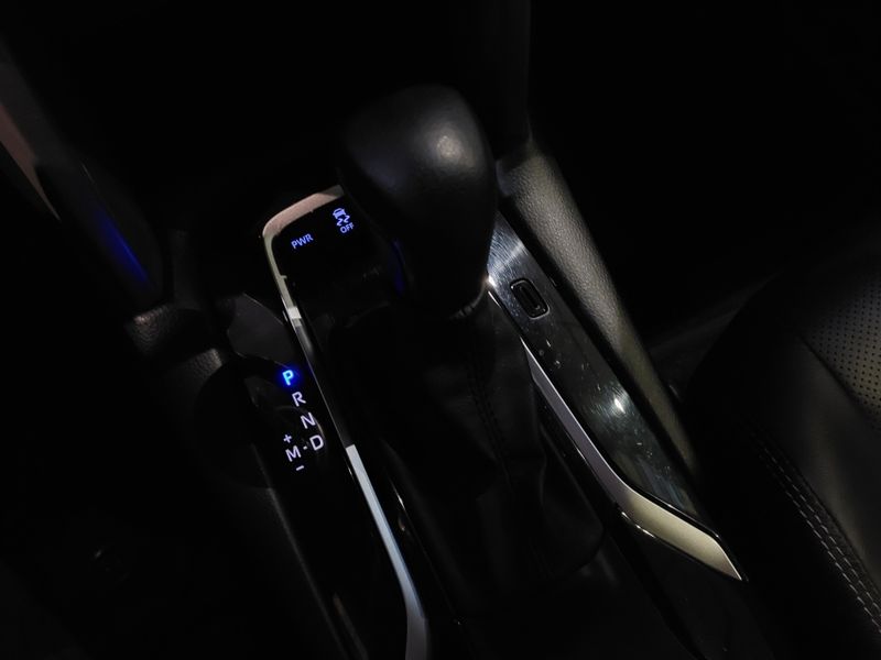 Toyota COROLLA CROSS 2.0 VVT-IE FLEX XRE DIRECT SHIFT 2022/2023 BETIOLO NOVOS E SEMINOVOS LAJEADO / Carros no Vale