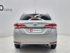 Toyota YARIS 1.5 16V FLEX SEDAN XL PLUS TECH MULTIDRIVE 2019/2019 BETIOLO NOVOS E SEMINOVOS LAJEADO / Carros no Vale