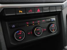 Volkswagen AMAROK 2.0 HIGHLINE 4X4 CD 16V TURBO INTERCOOLER DIESEL 4P AUTOMÁTICO 2018/2018 BETIOLO NOVOS E SEMINOVOS LAJEADO / Carros no Vale