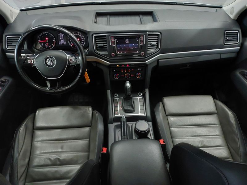 Volkswagen AMAROK 2.0 HIGHLINE 4X4 CD 16V TURBO INTERCOOLER DIESEL 4P AUTOMÁTICO 2018/2018 BETIOLO NOVOS E SEMINOVOS LAJEADO / Carros no Vale