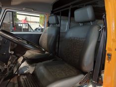 Volkswagen KOMBI 1.4 MI FURGÃO 8V FLEX 3P MANUAL 2005/2006 BETIOLO NOVOS E SEMINOVOS LAJEADO / Carros no Vale
