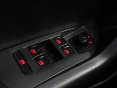 Volkswagen NIVUS 1.0 200 TSI TOTAL FLEX COMFORTLINE AUTOMÁTICO 2023/2023 BETIOLO NOVOS E SEMINOVOS LAJEADO / Carros no Vale