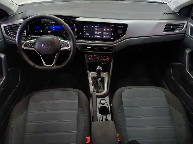 Volkswagen NIVUS 1.0 200 TSI TOTAL FLEX COMFORTLINE AUTOMÁTICO 2023/2023 BETIOLO NOVOS E SEMINOVOS LAJEADO / Carros no Vale