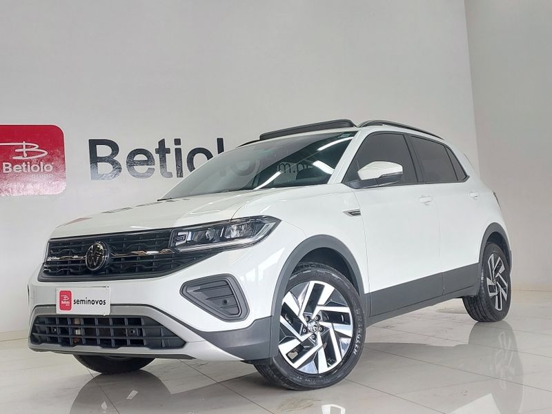 Volkswagen T-CROSS 1.0 200 TSI TOTAL FLEX COMFORTLINE AUTOMÁTICO 2024/2025 BETIOLO NOVOS E SEMINOVOS LAJEADO / Carros no Vale