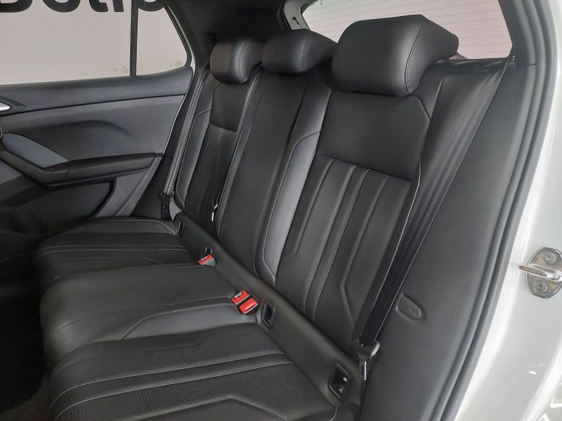Volkswagen T-CROSS 1.0 200 TSI TOTAL FLEX COMFORTLINE AUTOMÁTICO 2024/2025 BETIOLO NOVOS E SEMINOVOS LAJEADO / Carros no Vale