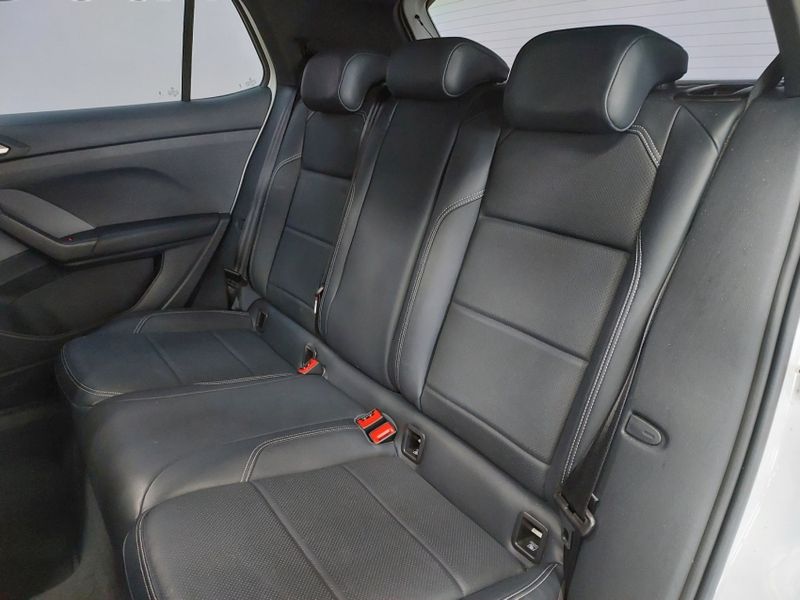 Volkswagen T-CROSS 1.0 200 TSI TOTAL FLEX COMFORTLINE AUTOMÁTICO 2024/2024 BETIOLO NOVOS E SEMINOVOS LAJEADO / Carros no Vale
