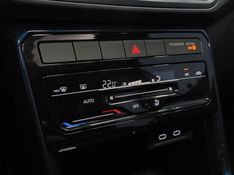 Volkswagen T-CROSS 1.0 200 TSI TOTAL FLEX COMFORTLINE AUTOMÁTICO 2024/2024 BETIOLO NOVOS E SEMINOVOS LAJEADO / Carros no Vale