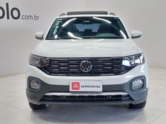 Volkswagen T-CROSS 1.0 200 TSI TOTAL FLEX COMFORTLINE AUTOMÁTICO 2024/2024 BETIOLO NOVOS E SEMINOVOS LAJEADO / Carros no Vale