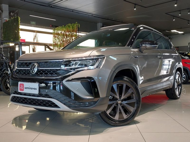 Volkswagen TAOS 1.4 250 TSI TOTAL FLEX HIGHLINE AUTOMÁTICO 2022/2022 BETIOLO NOVOS E SEMINOVOS LAJEADO / Carros no Vale