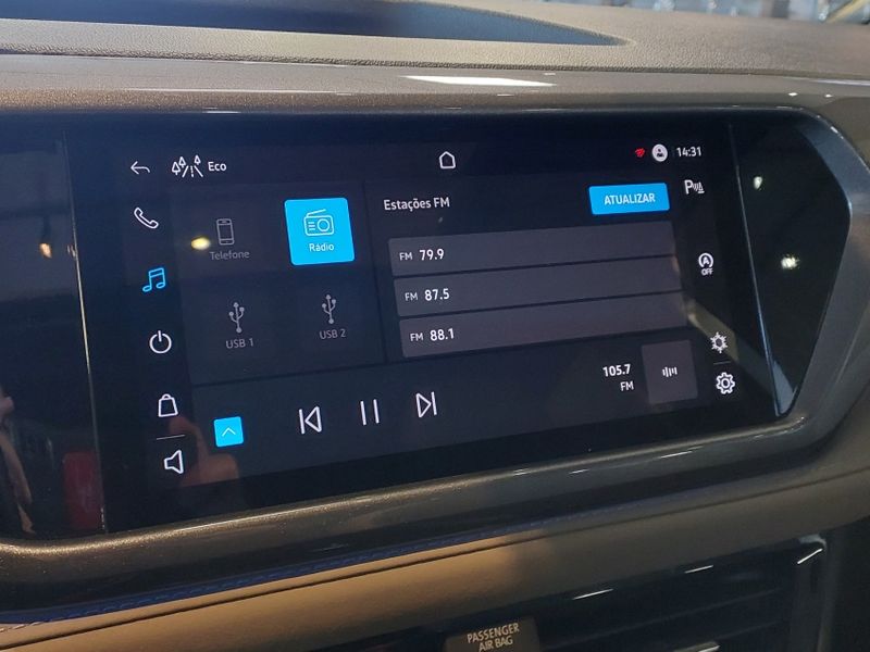 Volkswagen TAOS 1.4 250 TSI TOTAL FLEX HIGHLINE AUTOMÁTICO 2022/2022 BETIOLO NOVOS E SEMINOVOS LAJEADO / Carros no Vale