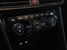 Volkswagen TAOS 1.4 250 TSI TOTAL FLEX HIGHLINE AUTOMÁTICO 2022/2022 BETIOLO NOVOS E SEMINOVOS LAJEADO / Carros no Vale