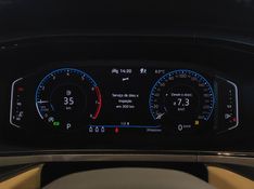 Volkswagen TAOS 1.4 250 TSI TOTAL FLEX HIGHLINE AUTOMÁTICO 2022/2022 BETIOLO NOVOS E SEMINOVOS LAJEADO / Carros no Vale