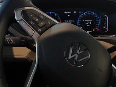 Volkswagen TAOS 1.4 250 TSI TOTAL FLEX HIGHLINE AUTOMÁTICO 2022/2022 BETIOLO NOVOS E SEMINOVOS LAJEADO / Carros no Vale