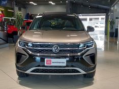 Volkswagen TAOS 1.4 250 TSI TOTAL FLEX HIGHLINE AUTOMÁTICO 2022/2022 BETIOLO NOVOS E SEMINOVOS LAJEADO / Carros no Vale