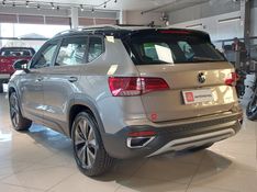 Volkswagen TAOS 1.4 250 TSI TOTAL FLEX HIGHLINE AUTOMÁTICO 2022/2022 BETIOLO NOVOS E SEMINOVOS LAJEADO / Carros no Vale