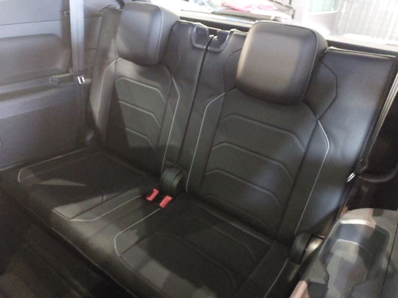 Volkswagen TIGUAN 2.0 350 TSI GASOLINA ALLSPACE R-LINE 4MOTION DSG 2019/2020 BETIOLO NOVOS E SEMINOVOS LAJEADO / Carros no Vale