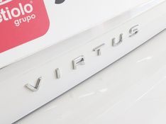 Volkswagen VIRTUS 1.0 200 TSI COMFORTLINE AUTOMÁTICO 2023/2024 BETIOLO NOVOS E SEMINOVOS LAJEADO / Carros no Vale