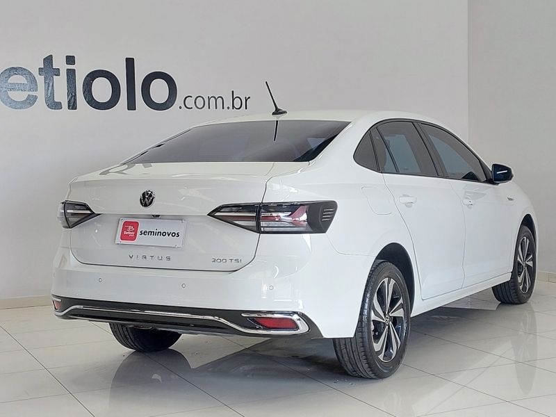 Volkswagen VIRTUS 1.0 200 TSI COMFORTLINE AUTOMÁTICO 2023/2024 BETIOLO NOVOS E SEMINOVOS LAJEADO / Carros no Vale