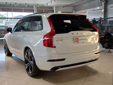 Volvo XC90 2.0 T8 HYBRID R-DESIGN AWD GEARTRONIC 2022/2022 BETIOLO NOVOS E SEMINOVOS LAJEADO / Carros no Vale