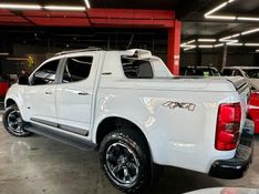 Chevrolet S10 2.8 16V TURBO DIESEL HIGH COUNTRY CD 4X4 AUTOMÁTICO 2023/2023 CASTELLAN E TOMAZONI MOTORS CAXIAS DO SUL / Carros no Vale