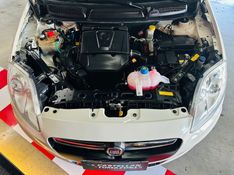 Fiat BRAVO 1.8 ESSENCE 16V FLEX 4P MANUAL 2016/2016 CASTELLAN E TOMAZONI MOTORS CAXIAS DO SUL / Carros no Vale