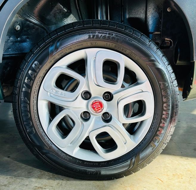 Fiat UNO 1.0 FIREFLY FLEX WAY 4P MANUAL 2016/2017 CASTELLAN E TOMAZONI MOTORS CAXIAS DO SUL / Carros no Vale