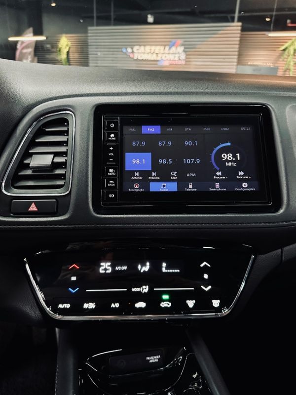 Honda HR-V 1.8 16V FLEX EXL 4P AUTOMÁTICO 2019/2019 CASTELLAN E TOMAZONI MOTORS CAXIAS DO SUL / Carros no Vale