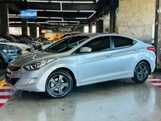 Hyundai ELANTRA 2.0 GLS 16V FLEX 4P AUTOMÁTICO 2012/2013 CASTELLAN E TOMAZONI MOTORS CAXIAS DO SUL / Carros no Vale
