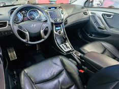Hyundai ELANTRA 2.0 GLS 16V FLEX 4P AUTOMÁTICO 2012/2013 CASTELLAN E TOMAZONI MOTORS CAXIAS DO SUL / Carros no Vale
