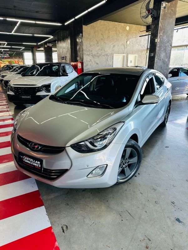 Hyundai ELANTRA 2.0 GLS 16V FLEX 4P AUTOMÁTICO 2012/2013 CASTELLAN E TOMAZONI MOTORS CAXIAS DO SUL / Carros no Vale