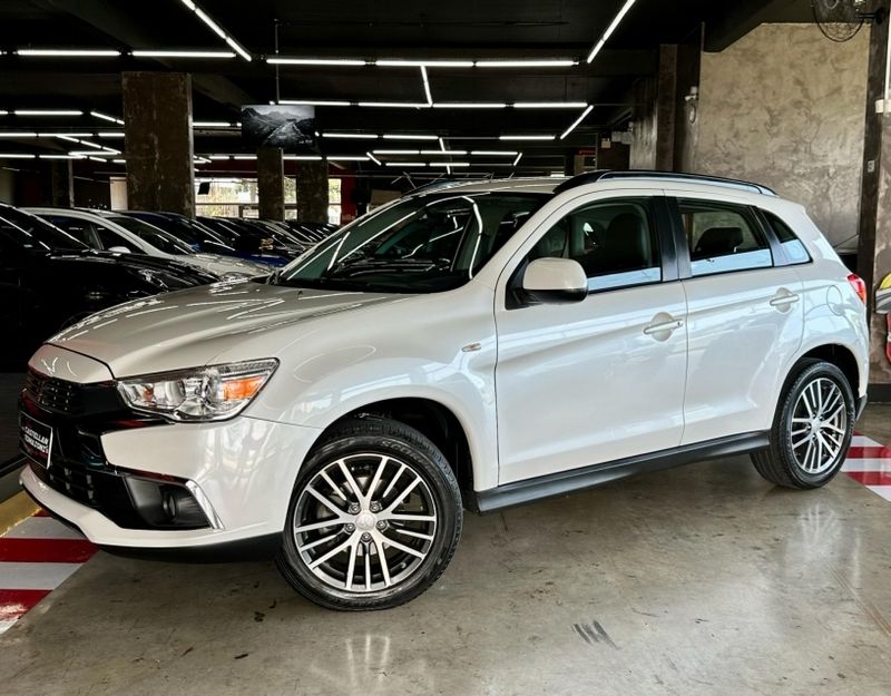 Mitsubishi ASX 2.0 4X2 16V FLEX 4P AUTOMÁTICO 2017/2018 CASTELLAN E TOMAZONI MOTORS CAXIAS DO SUL / Carros no Vale