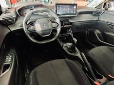 Peugeot 208 1.0 FIREFLY FLEX STYLE MANUAL 2022/2023 CASTELLAN E TOMAZONI MOTORS CAXIAS DO SUL / Carros no Vale
