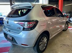 Renault SANDERO 1.0 12V SCE FLEX GT LINE MANUAL 2022/2022 CASTELLAN E TOMAZONI MOTORS CAXIAS DO SUL / Carros no Vale