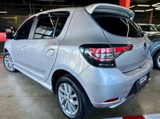 Renault SANDERO 1.0 12V SCE FLEX GT LINE MANUAL 2022/2022 CASTELLAN E TOMAZONI MOTORS CAXIAS DO SUL / Carros no Vale