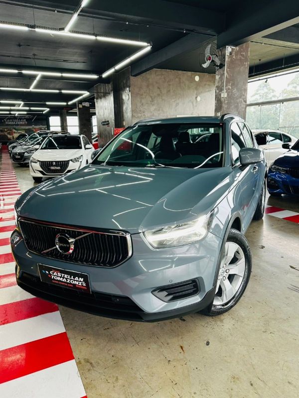 Volvo XC40 2.0 T4 GASOLINA GEARTRONIC 2020/2020 CASTELLAN E TOMAZONI MOTORS CAXIAS DO SUL / Carros no Vale