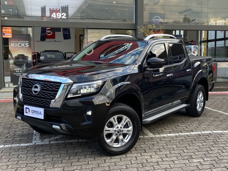 Nissan FRONTIER 2.3 16V TURBO DIESEL XE CD 4X4 AUTOMÁTICO 2024/2025 DRSUL SEMINOVOS CAXIAS DO SUL – LAJEADO – SANTA CRUZ DO SUL / Carros no Vale