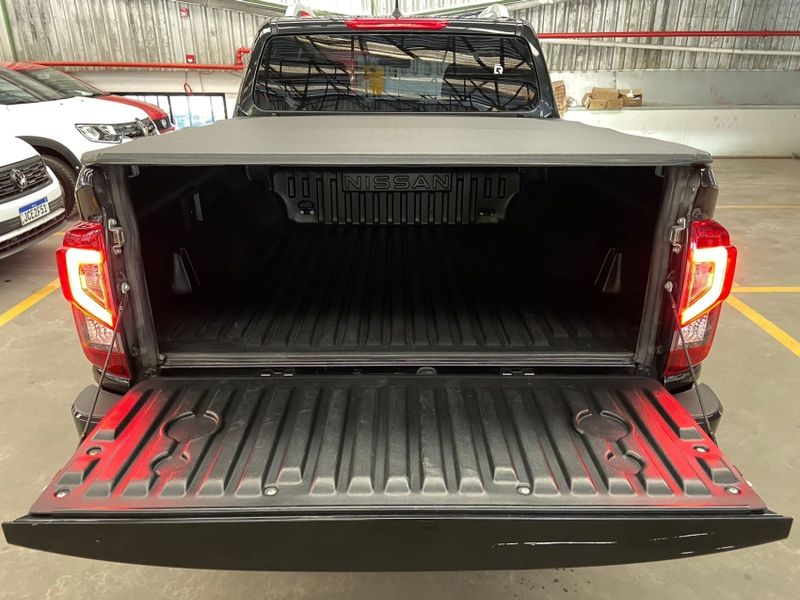 Nissan FRONTIER 2.3 16V TURBO DIESEL XE CD 4X4 AUTOMÁTICO 2024/2025 DRSUL SEMINOVOS CAXIAS DO SUL – LAJEADO – SANTA CRUZ DO SUL / Carros no Vale