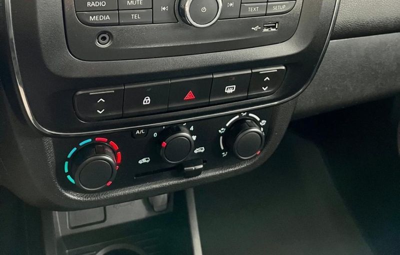 Renault KWID 1.0 12V SCE FLEX ZEN MANUAL 2022/2023 DRSUL SEMINOVOS CAXIAS DO SUL – LAJEADO – SANTA CRUZ DO SUL / Carros no Vale