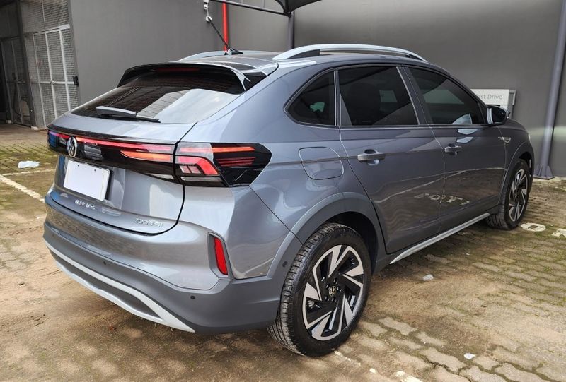 Volkswagen NIVUS 1.0 200 TSI TOTAL FLEX HIGHLINE AUTOMÁTICO 2024/2025 DRSUL SEMINOVOS CAXIAS DO SUL – LAJEADO – SANTA CRUZ DO SUL / Carros no Vale