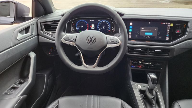 Volkswagen NIVUS 1.0 200 TSI TOTAL FLEX HIGHLINE AUTOMÁTICO 2024/2025 DRSUL SEMINOVOS CAXIAS DO SUL – LAJEADO – SANTA CRUZ DO SUL / Carros no Vale