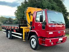 Ford Cargo 1317 E T Munck 2005/2005 CAMINHÕES & CAMIONETAS PASSO FUNDO / Carros no Vale