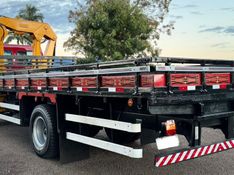 Ford Cargo 1317 E T Munck 2005/2005 CAMINHÕES & CAMIONETAS PASSO FUNDO / Carros no Vale