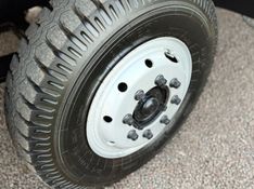 Ford Cargo 1317 E T Munck 2005/2005 CAMINHÕES & CAMIONETAS PASSO FUNDO / Carros no Vale