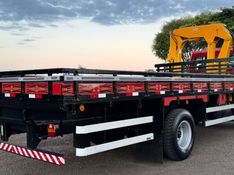 Ford Cargo 1317 E T Munck 2005/2005 CAMINHÕES & CAMIONETAS PASSO FUNDO / Carros no Vale